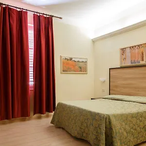 Flom Boutique 4*, Φλωρεντία Ιταλία