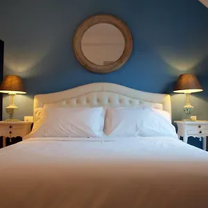 Cosmopolitan 3*, Μπολόνια Ιταλία